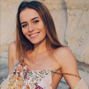 Meet your Posher, Madelyn